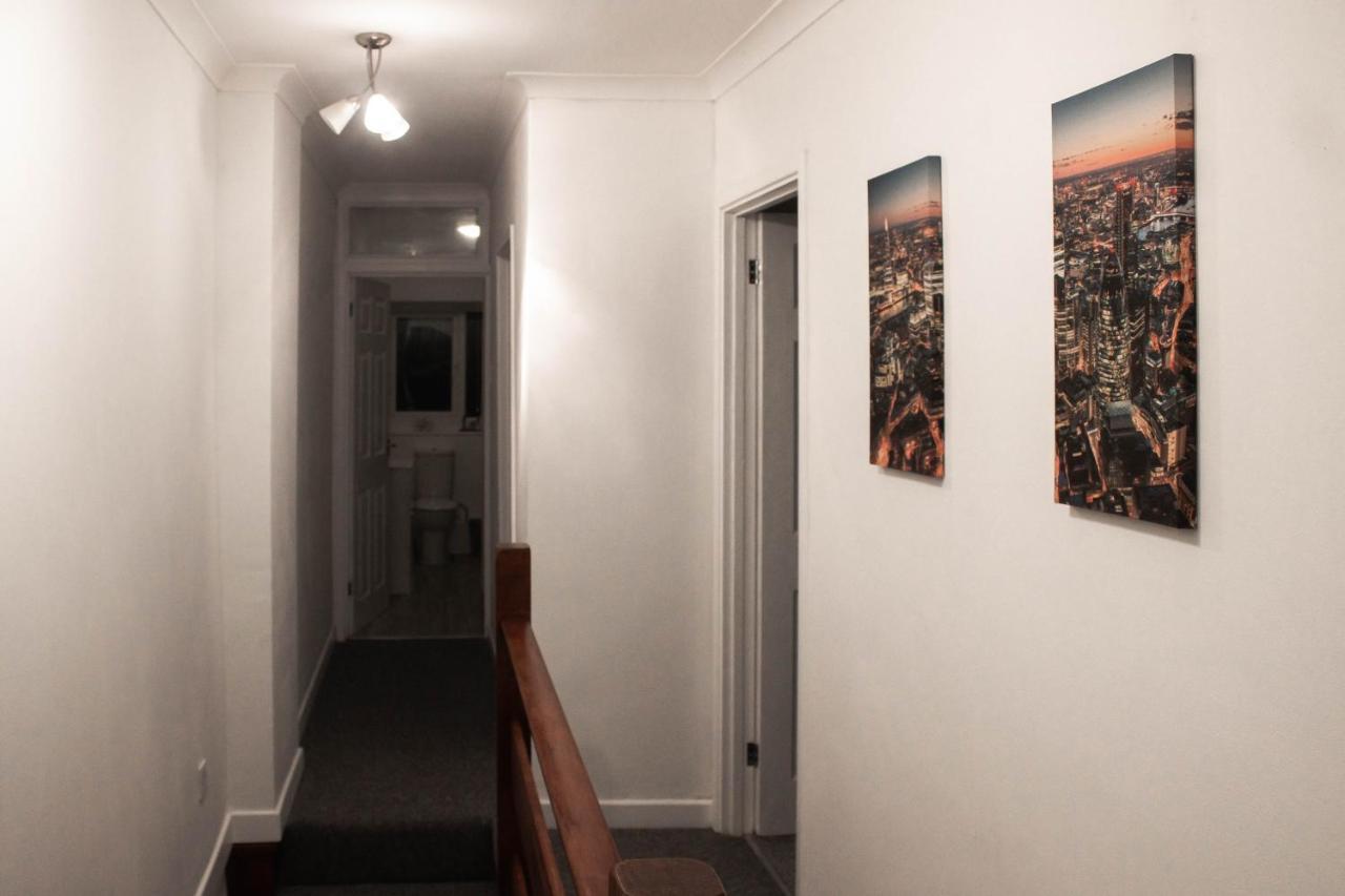 Business Friendly 3Br Home - King Size Beds & Centrally Located Swansea Exterior foto